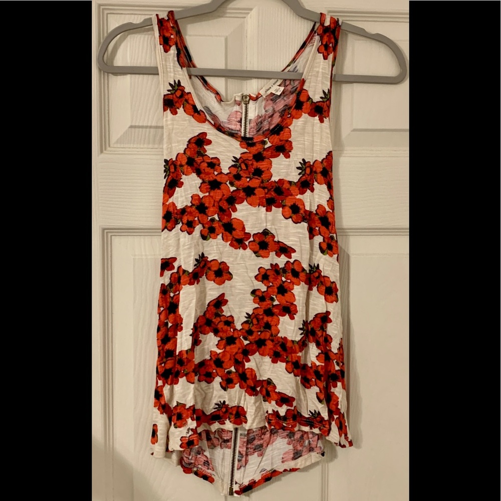 Silence + noise size S tank